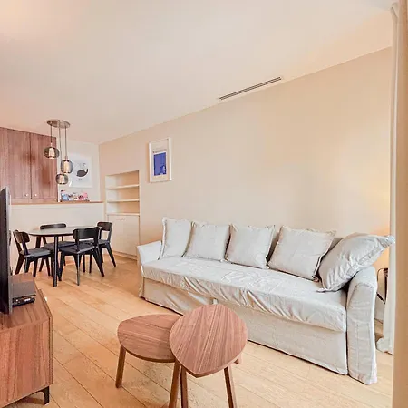 Апартаменты Petit Cocon Au Coeur Du Vieux-nice, Wifi, Ac, 2pers *