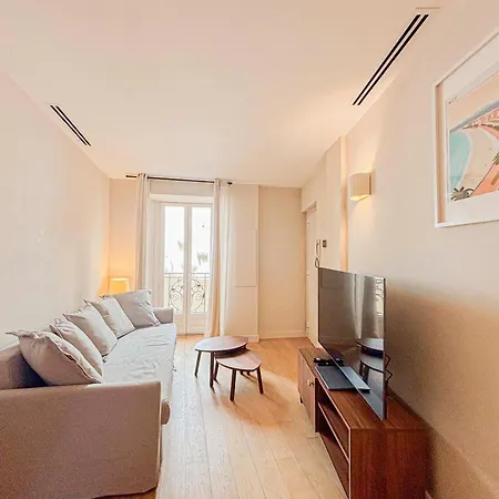 Petit Cocon Au Coeur Du Vieux-nice, Wifi, Ac, 2pers *
