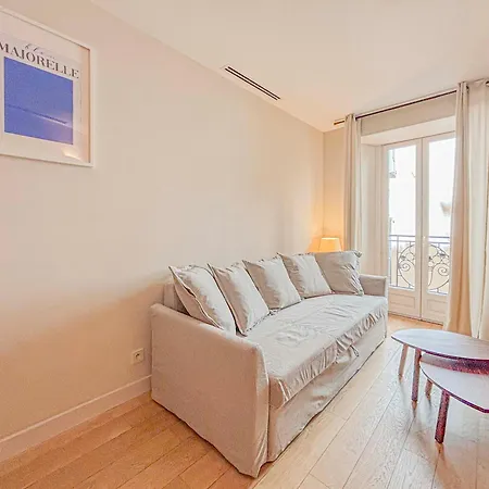 Petit Cocon Au Coeur Du Vieux-nice, Wifi, Ac, 2pers *